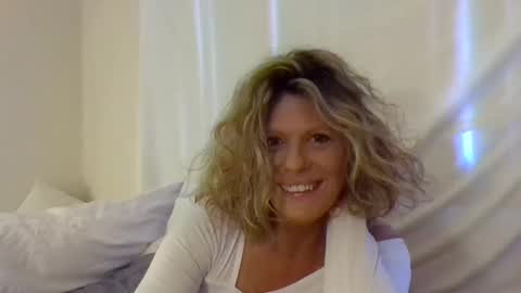 Hailey online show from February 4, 12:29 am