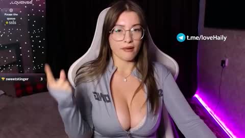 Snapshot of haily_heavenly chatting on September 22, 11:58 am HailyHeavenly online show from September 22, 11:58 am