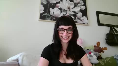 Jess online show from November 1, 11:04 pm