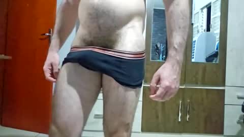 hairylegs100 online show from February 18, 10:36 pm