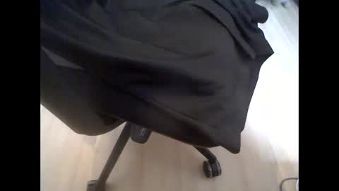 hairyman007 online show from January 8, 10:48 am