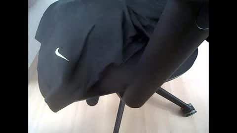 hairyman007 online show from January 13, 10:36 am