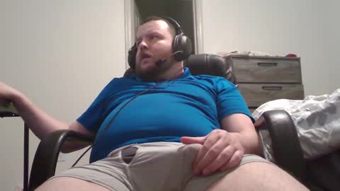 hairymikey online show from March 9, 5:01 am