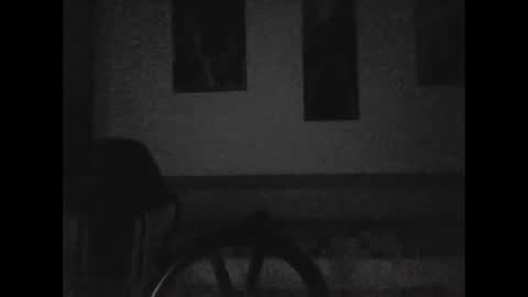 Snapshot of halfblood18 chatting on December 15, 6:40 am halfblood18 online show from December 15, 6:40 am