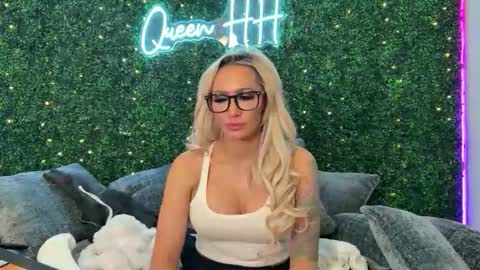 Halia Hill online show from February 22, 11:35 am