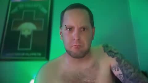 hand_banana_420 online show from September 17, 2:04 am