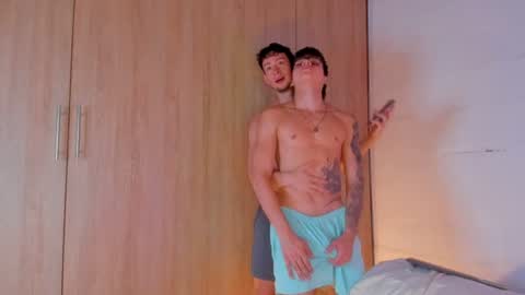 handsome_boys69 online show from June 26, 7:14 am