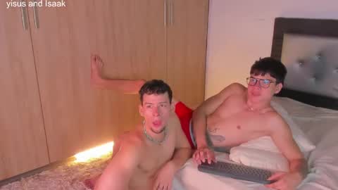 handsome_boys69 online show from April 11, 7:45 am