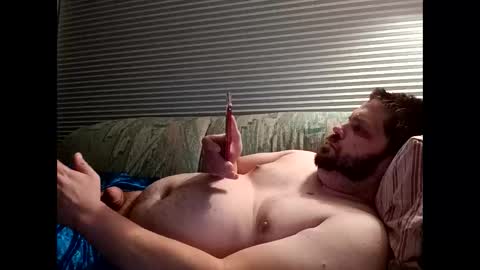 handsomedaddy198923 online show from October 26, 7:09 am