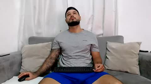 Handsomen online show from June 12, 9:19 am