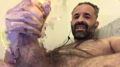 handsomepenis20cm online show from August 6, 9:35 pm