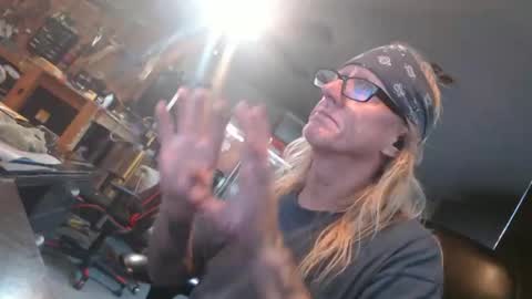 Handystudman online show from February 27, 7:17 pm