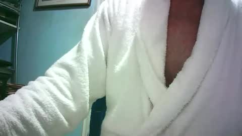 handymanforyou177322 online show from April 20, 10:13 pm