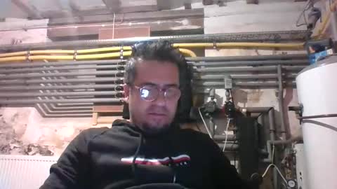 hangover4848 online show from April 23, 6:20 pm