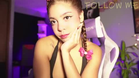 HANNA  online show from September 29, 11:04 pm