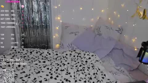 hanna montanas online show from March 6, 7:54 pm