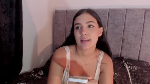 Snapshot of hanna_risso chatting on March 1, 6:00 pm HANNA online show from March 1, 6:00 pm