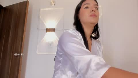 HANNA online show from April 2, 6:15 pm