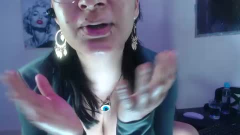 SARA  online show from June 19, 11:11 pm