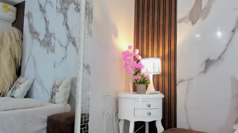 Hannahill69 online show from March 11, 11:01 am