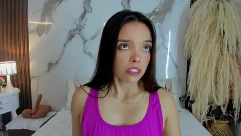 Hannahill69 online show from March 10, 4:38 am