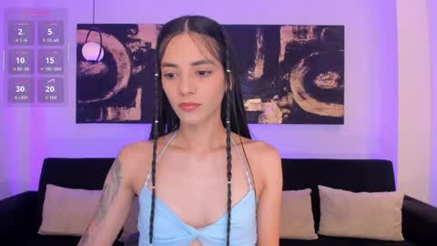 Snapshot of hannahjamesx chatting on October 17, 8:02 pm HANNAH J online show from October 17, 8:02 pm