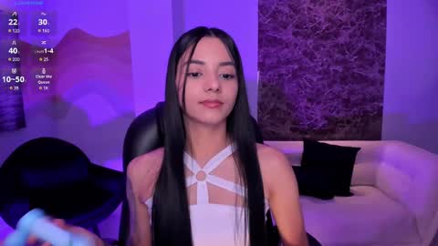 Snapshot of hannahjamesx chatting on February 25, 10:09 pm HANNAH J online show from February 25, 10:09 pm