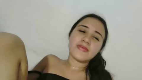 Snapshot of hanny_kail chatting on February 16, 3:26 am hanny online show from February 16, 3:26 am