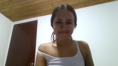 Snapshot of hanny_kail chatting on January 17, 3:34 am hanny online show from January 17, 3:34 am