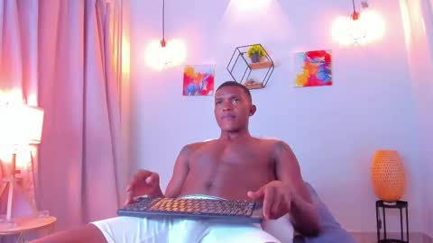 HANS  online show from February 25, 7:28 pm