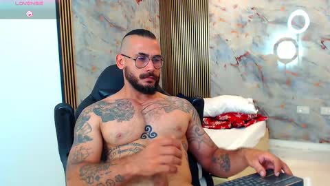 hanz_col online show from March 4, 4:20 pm