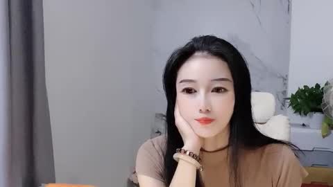 happysweety1688 online show from October 28, 2:51 pm