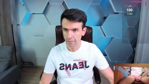 Steve online show from March 3, 10:00 am