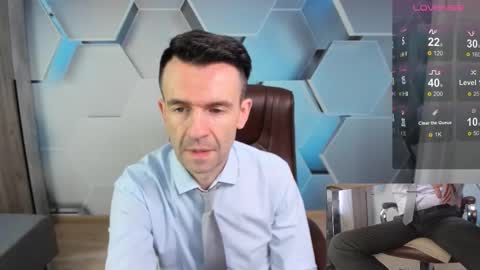 Steve online show from February 2, 8:32 am