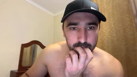 hard_to_obey online show from November 30, 2:24 pm