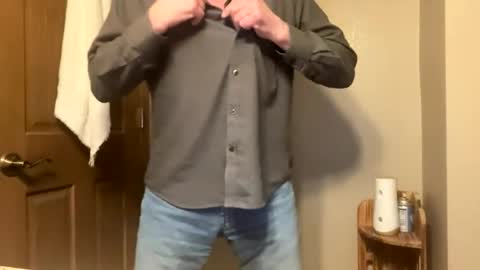 hardchicagoforzya online show from April 19, 10:05 am