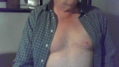 hardchicagoforzya online show from October 31, 6:14 am