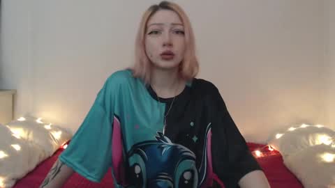 Emily online show from June 1, 8:54 pm