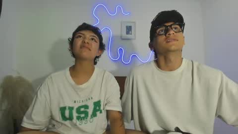 kade and demi independent models online show from April 14, 1:31 am