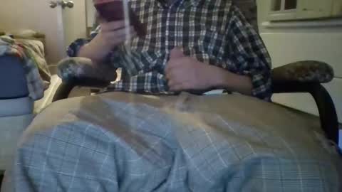 hardguymike online show from April 19, 9:54 am