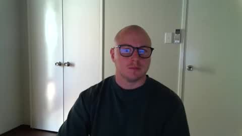 Stand Lee online show from March 4, 2:06 am