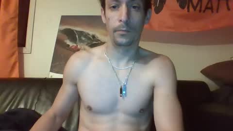 hardwoodqc online show from December 16, 3:30 am