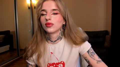 Julia online show from April 9, 5:55 am