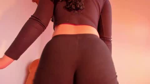 Annie online show from February 14, 6:45 am