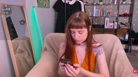 Snapshot of harleyspy chatting on February 26, 10:49 am HarleyJeffrey online show from February 26, 10:49 am