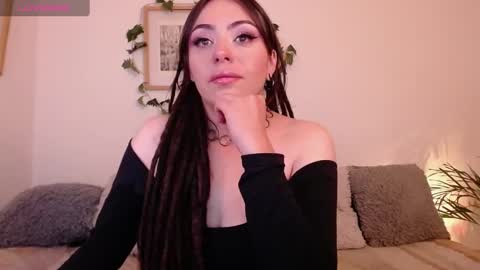 Harmony    Please help me to reach 100 thumbs up online show from February 22, 4:18 am