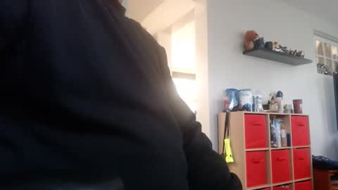 Datswut Shesed online show from November 16, 5:04 pm