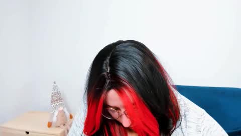 harperpretty online show from February 11, 3:49 pm