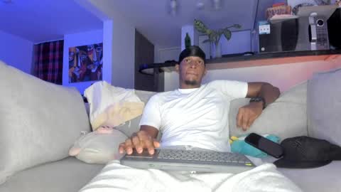 Harry  online show from April 7, 12:12 am