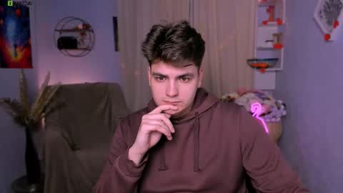 Harry online show from March 2, 7:37 am